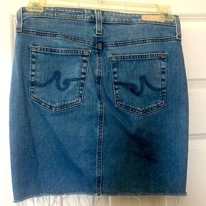 AG Adriano Goldschmied 28”